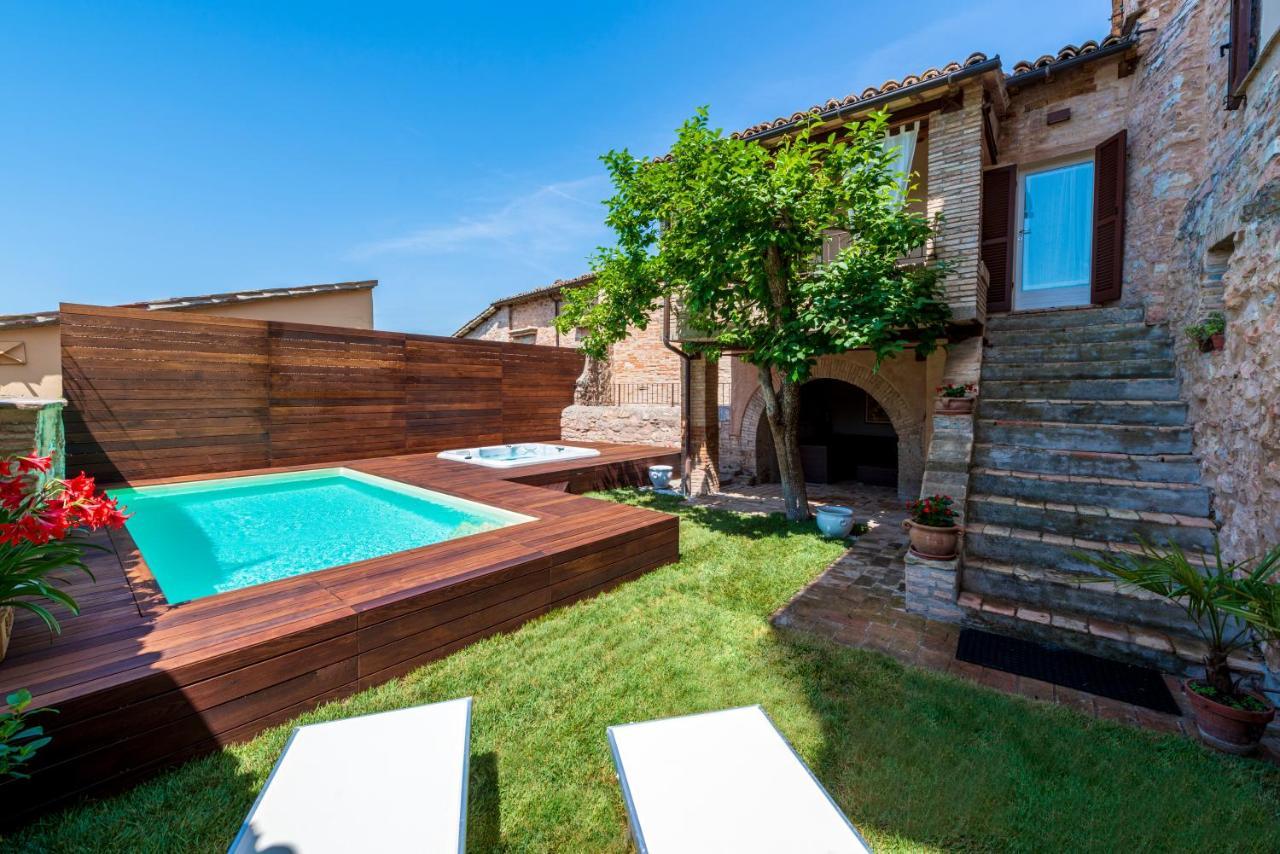 Villa Elisa Спелло Экстерьер фото