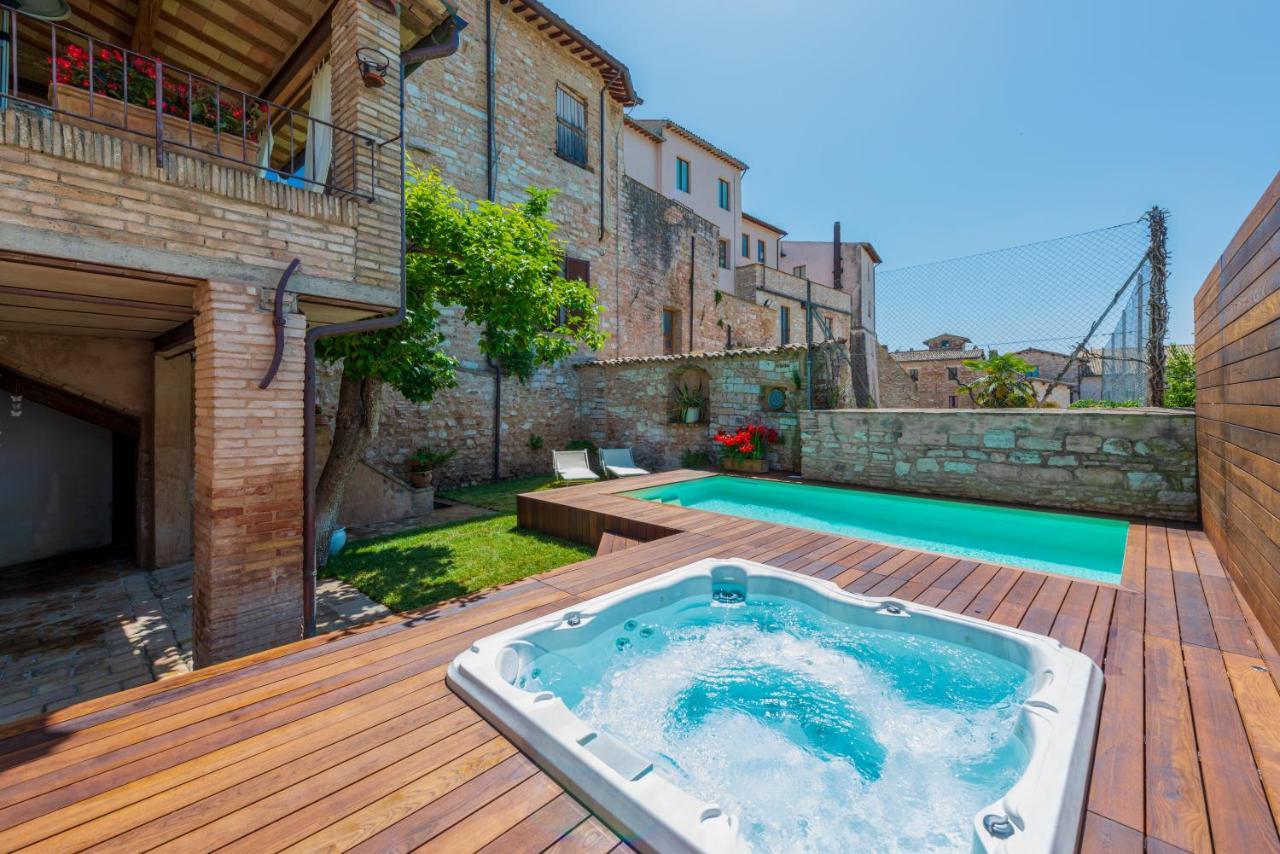 Villa Elisa Спелло Экстерьер фото